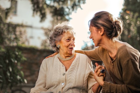 How To Choose the Right In-home Care for Your Loved One